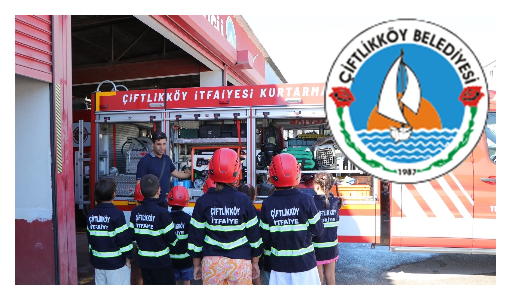 ÇİFTLİKKÖY’DE MİNİKLER İTFAİYECİLERLE BULUŞTU