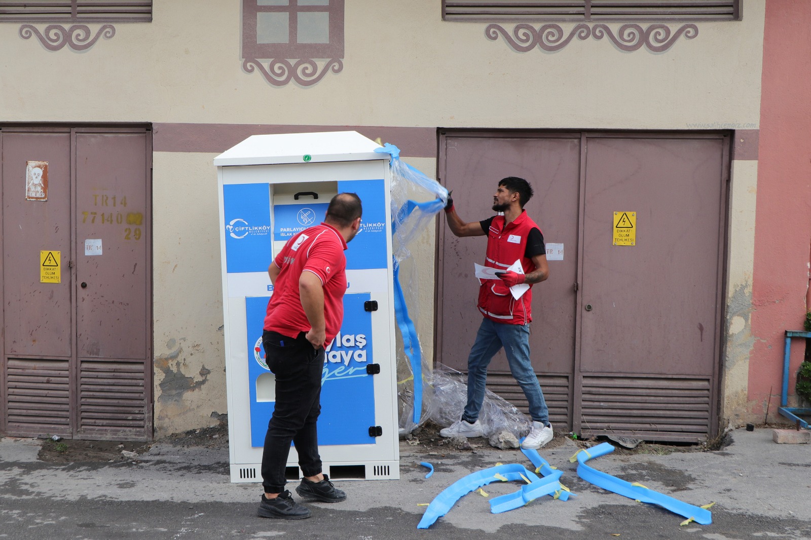 Çiftlikköy’de 22 Giysi Kumbarası Devreye Alındı