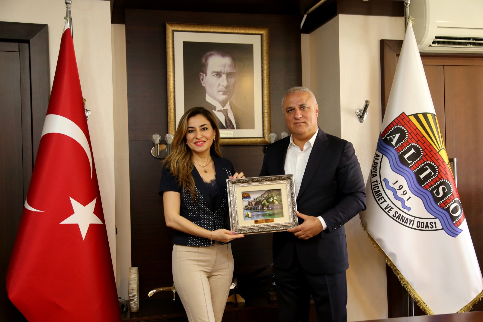 TÜRK TİCARET FUARI İÇİN ALTSO’DA BİR ARAYA GELDİLER