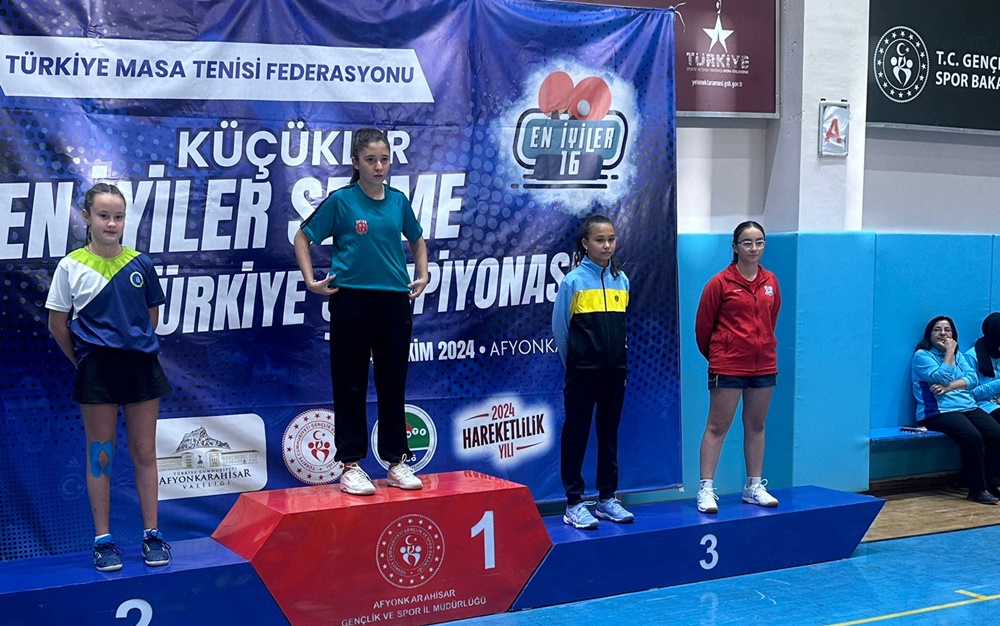 MASA TENİSİ ŞAMPİYONASINDAN MADALYA İLE DÖNDÜK