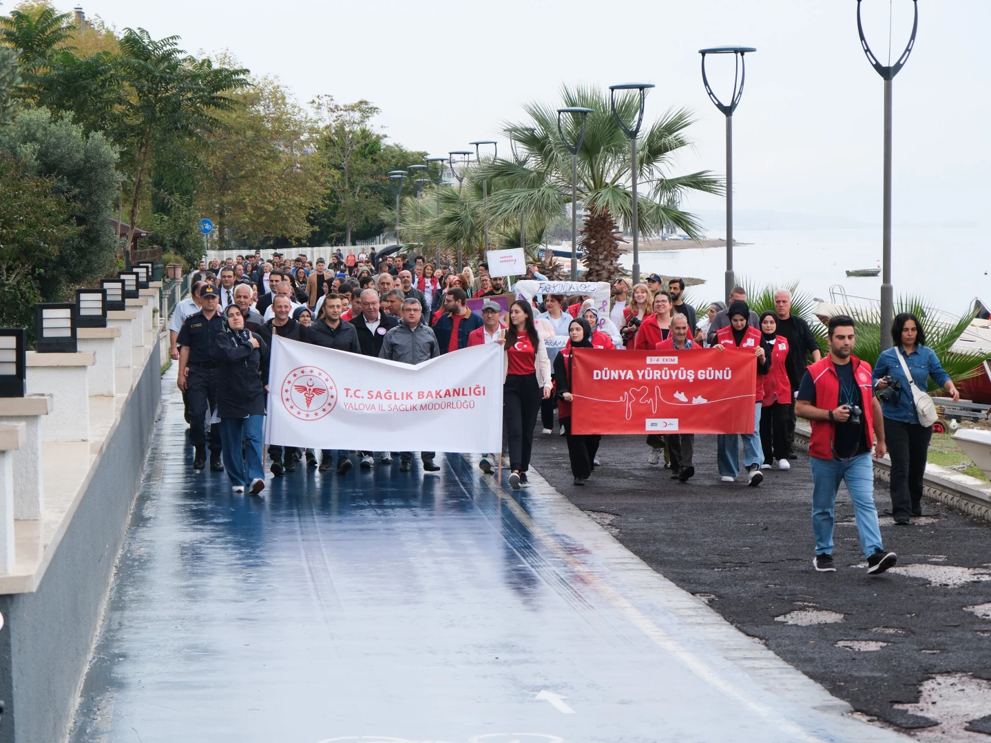 Çiftlikköy’de Sağlıklı Hayat Yürüyüşü Yapıldı