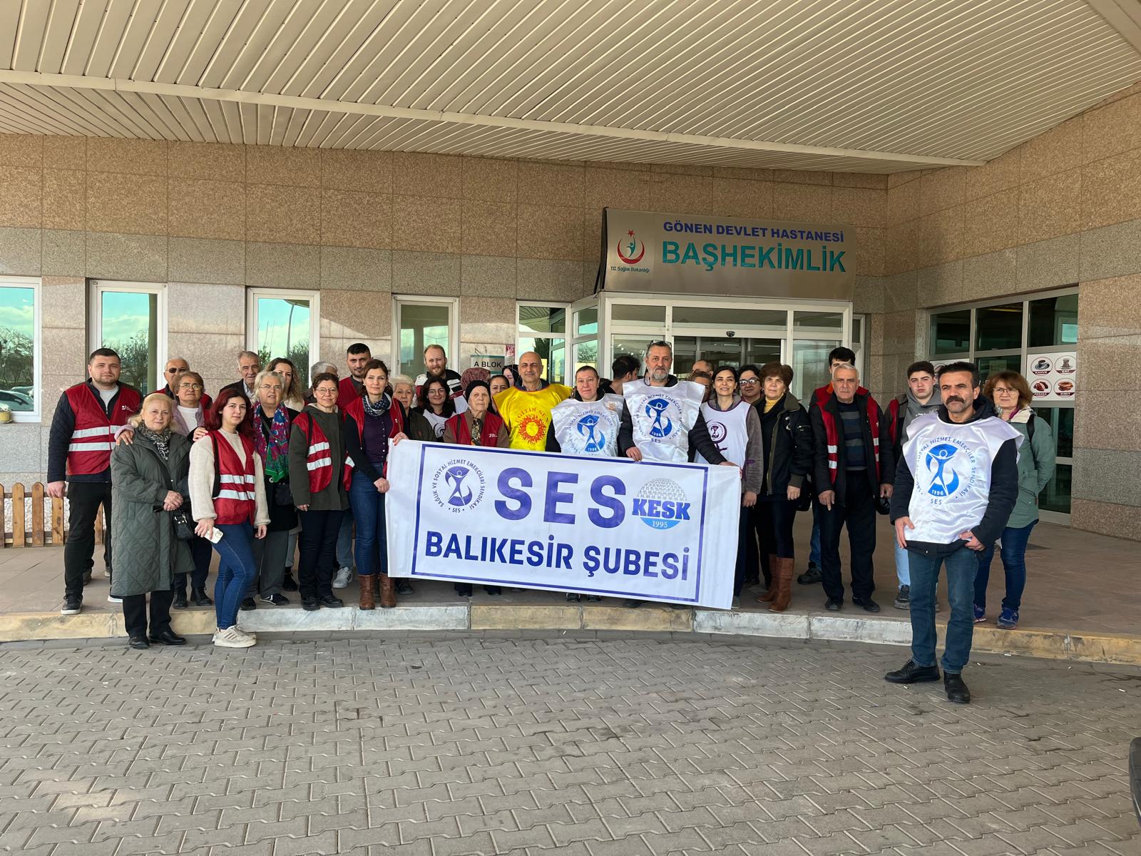 AİLE SAĞLIĞI YÖNETMELİĞİNE TEPKİLER