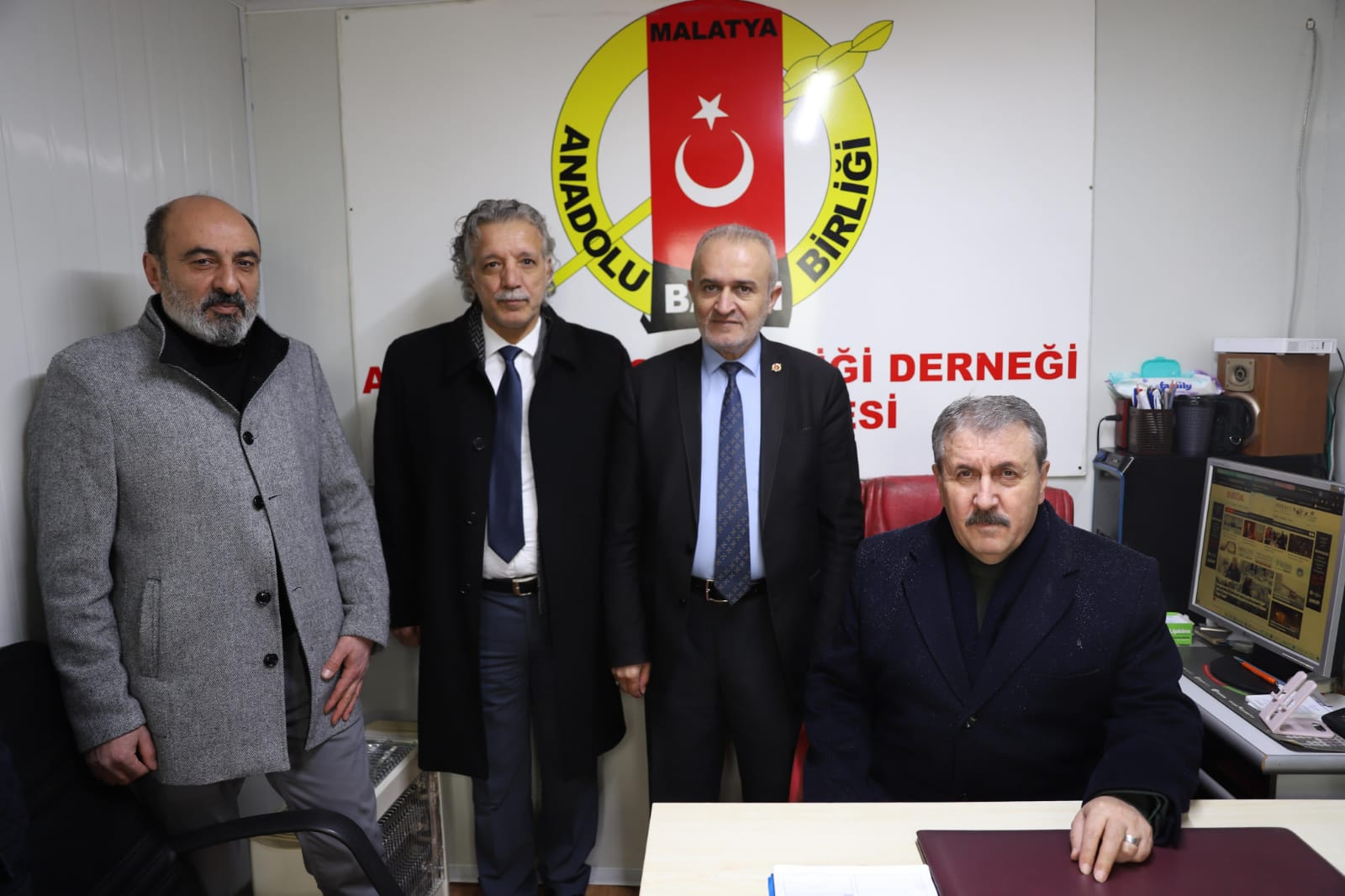 BBP Genel Başkanı Destici, Anadolu Basın Birliği Malatya Şubesini Ziyaret Etti