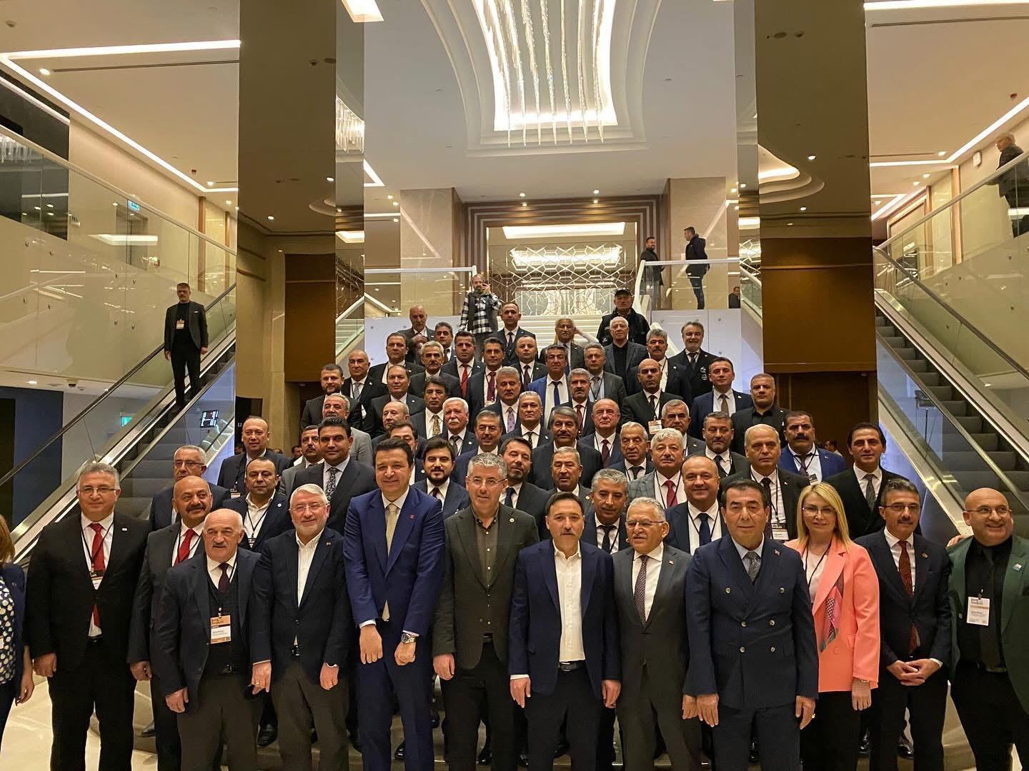 BAŞKAN KURT KENT BAŞKAN ÖDÜLÜNÜ KAZANDI