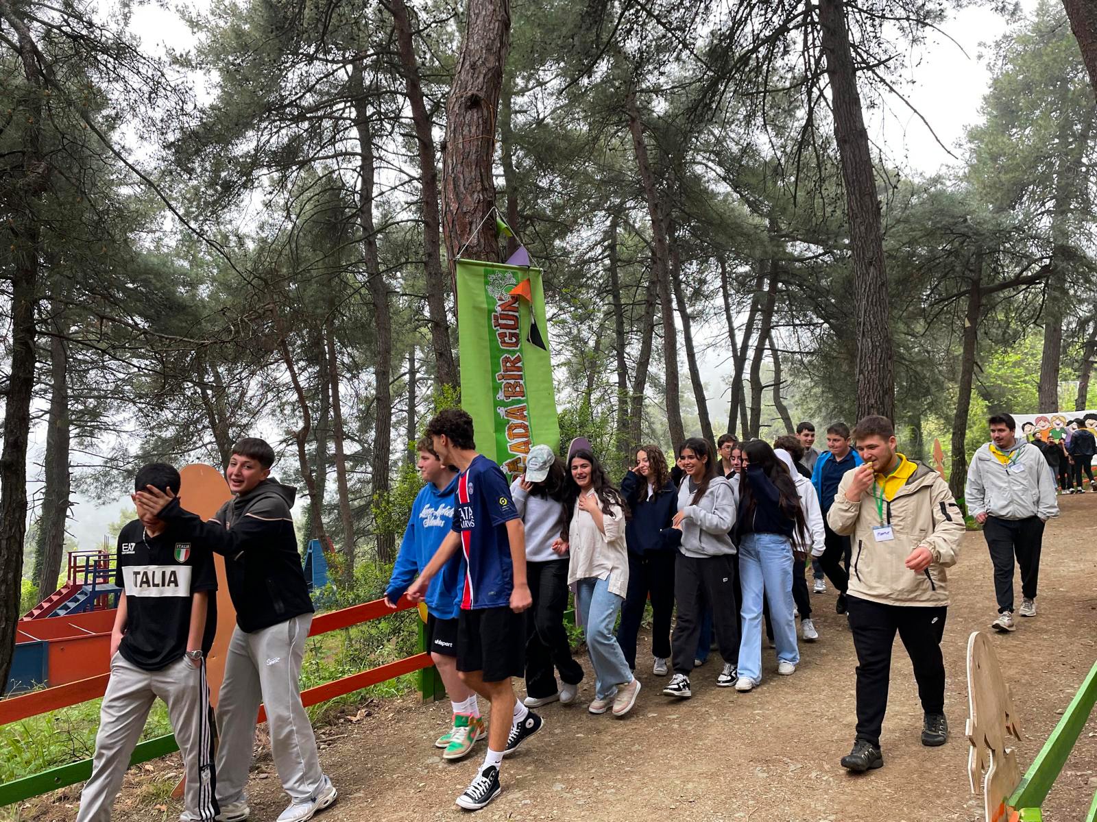 Çiftlikköy Belediyesi’nden Öğrencilere LGS Öncesi Doğa Molası