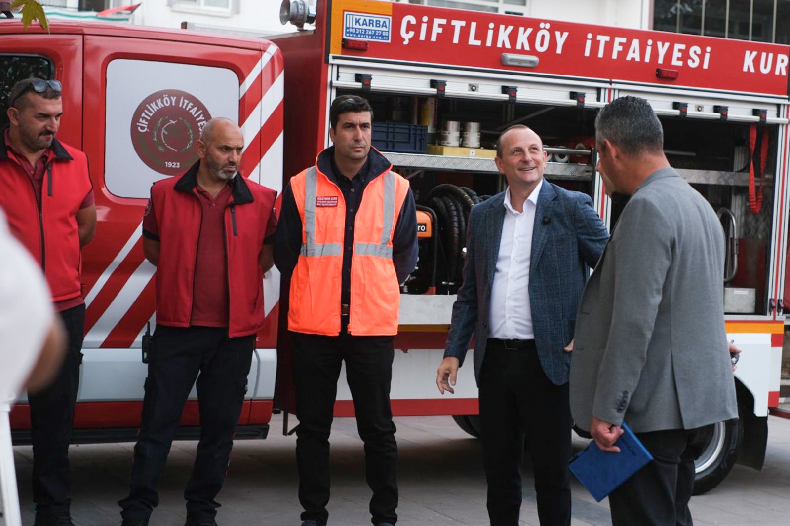 Çiftlikköy İtfaiyecilerinden Coşkulu Kutlama