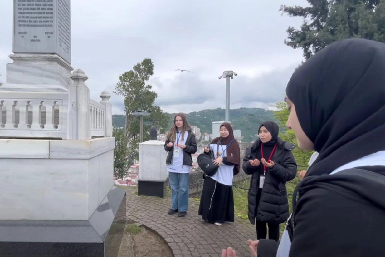 ‘Ayrı değil biriz biz’ filmiyle Sakarya’ya gelen birincilik
